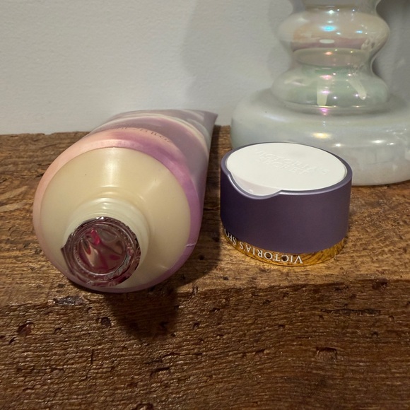 New! VS! - Picture 4 of 4